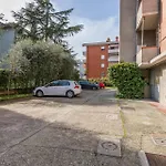 Elegant Apartment, Pisa